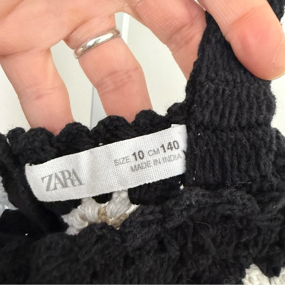 Zara Black and White Crochet Top size‎ 10 140cm - Picture 3 of 3